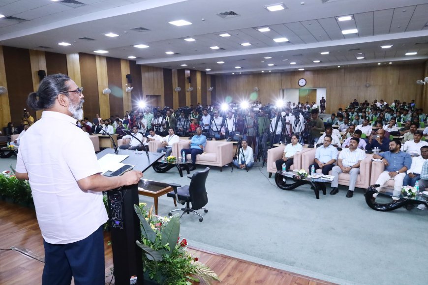 मुख्यमंत्री श्री हेमन्त सोरेन की उपस्थिति में स्कूली शिक्षा एवं साक्षरता विभाग तथा एचसीएल टेक के बीच "टेक बी " कार्यक्रम के लिए हुआ एमओयू
