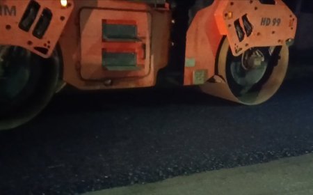 मधुपुर में जनता ने शहर में चल रहे रोड निर्माण कार्यों पर उठाए कई सवाल