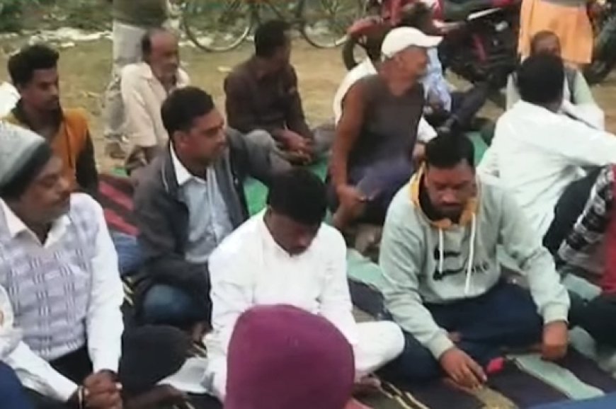 मधुपुर करों में 26 डिसमिल अनाज गोदाम (ग्रेन गोला) की जमीन पर अवैध कब्जे की कोशिश का आरोप