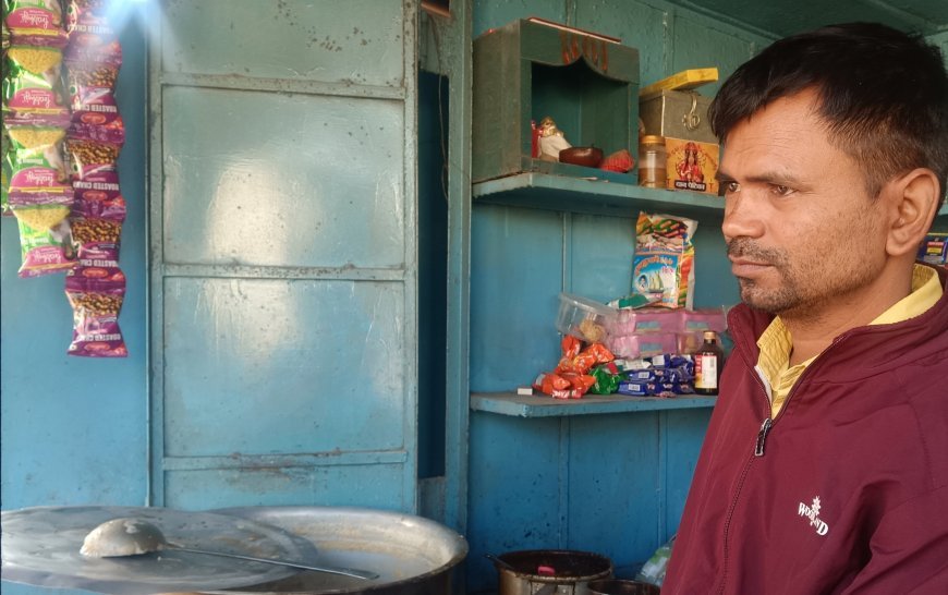 मधुपुर की रंजित यादव की चाय दुकान: रेड क्रॉस के बगल से सफलता की कहानी