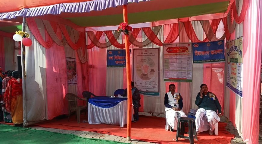 देवीपुर हेल्थ मेला बना दिखावा, 36 की जगह आधे से भी कम स्टाल — बिना सीरियल नंबर के चला आयोजन